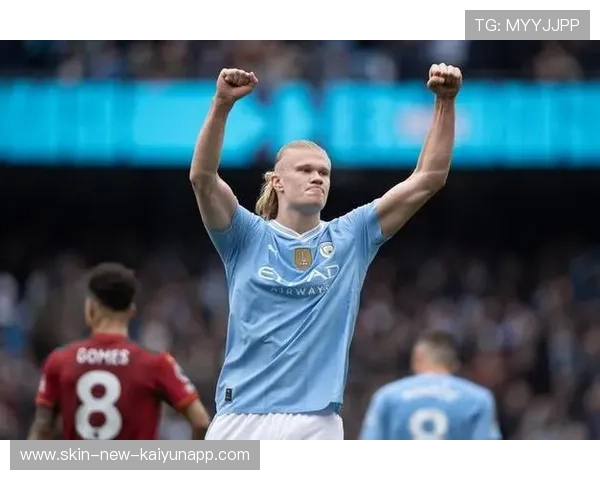 哈兰德的身体对抗能力在英超赛场尤为突出，哈兰德过人集锦